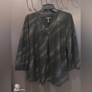 NWT Jones New York Signature Black Knit Top with Metallic Gold Dots